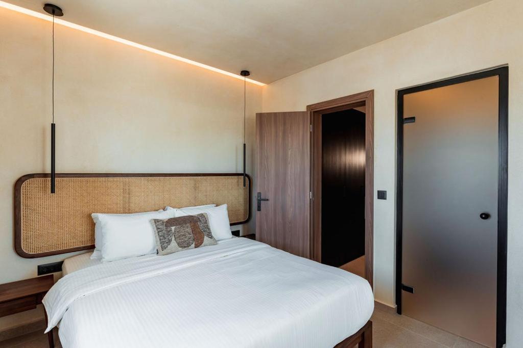 Peranosa The Residency Aparthotel Agios Georgios  Exterior photo