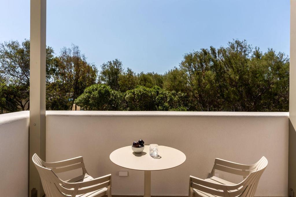 Peranosa The Residency Aparthotel Agios Georgios  Exterior photo