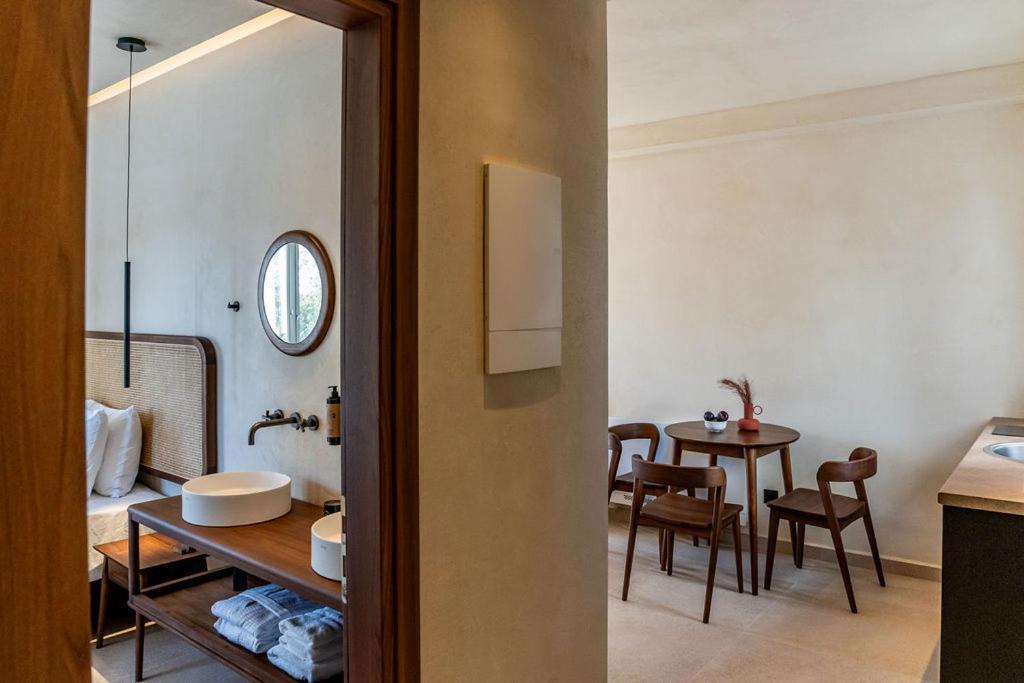 Peranosa The Residency Aparthotel Agios Georgios  Exterior photo